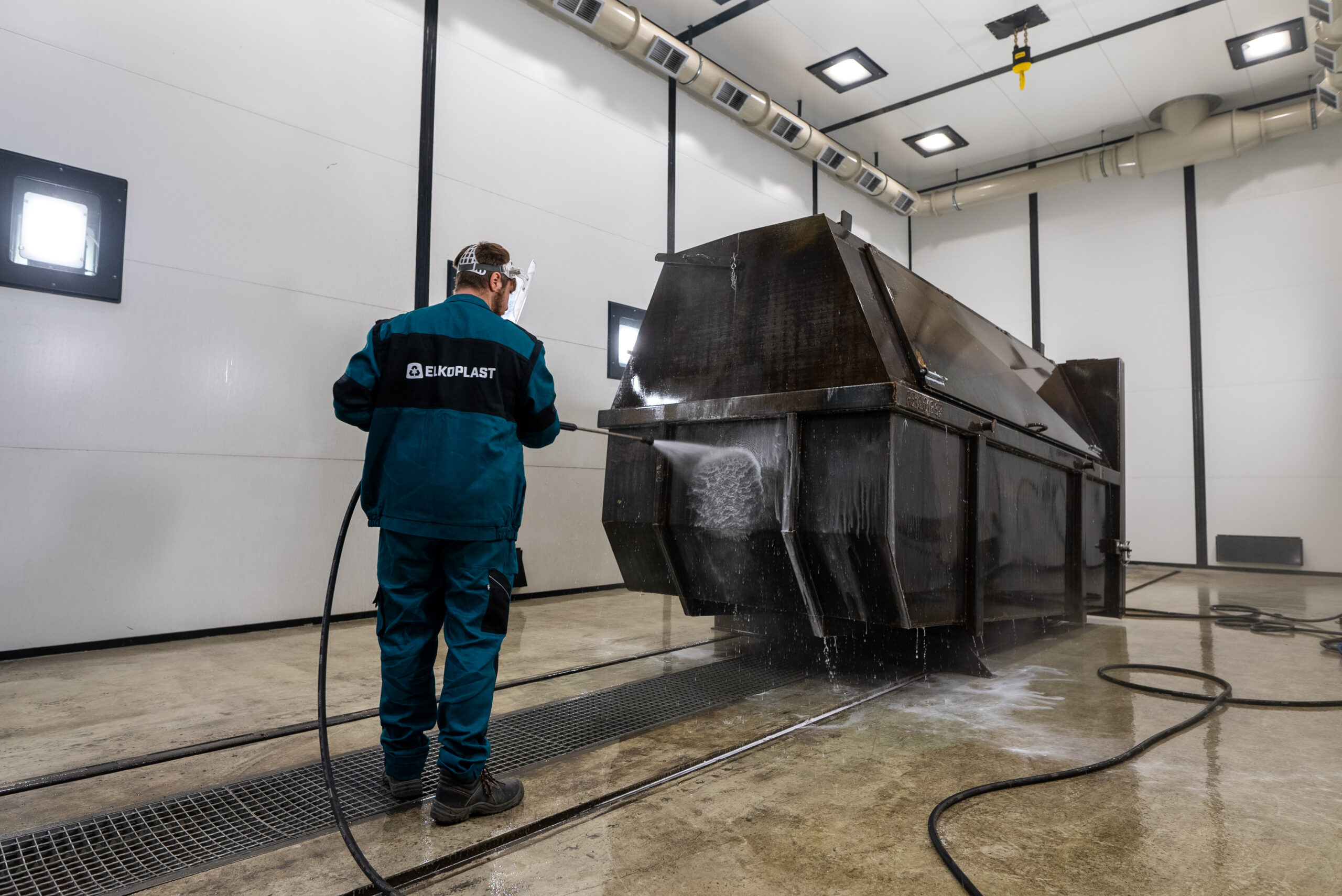 https://elkoplast.energizedonline.nl/wp-content/uploads/2025/11/DSC00054-scaled.jpg